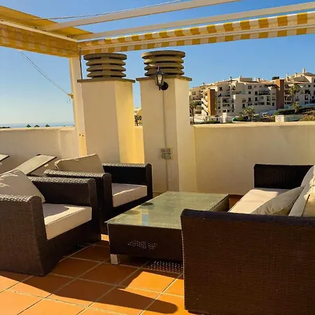 Apartament Atico By The Sea *